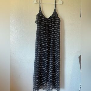 Who What Wear Black and Red Print Maxi Dress